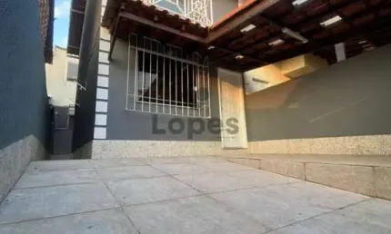 Casa em condomínio fechado com 2 quartos à venda na rua cantora nara leão, campo grande, rio de janeiro, 57 m2 por r$ 240.000