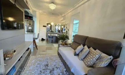 Apartamento com 2 dormitórios à venda, 70 m² por R$ 870.000,00 - Abraão - Florianópolis/SC