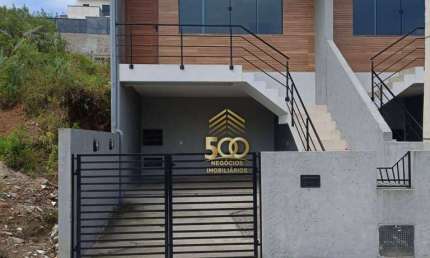 Sobrado com 3 dormitórios à venda, 104 m² por R$ 690.000,00 - Potecas - São José/SC