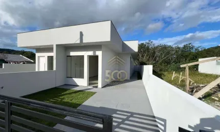 Casa com 3 dormitórios à venda, 76 m² por R$ 450.000,00 - Forquilhas - São José/SC