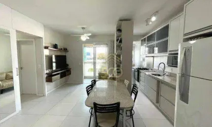 Apartamento com 3 dormitórios à venda, 74 m² por R$ 639.000,00 - Centro - São José/SC