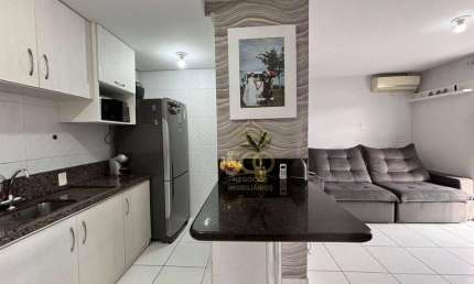 Apartamento com 2 dormitórios à venda, 55 m² por R$ 275.000,00 - Forquilhas - São José/SC
