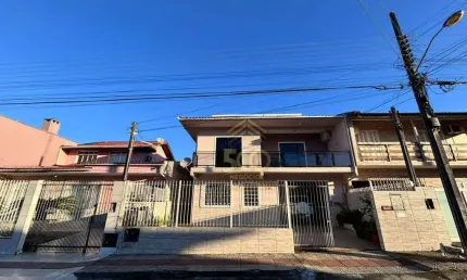 Casa com 3 dormitórios à venda, 173 m² por r$ 990.000,00 - forquilhas - são josé/sc