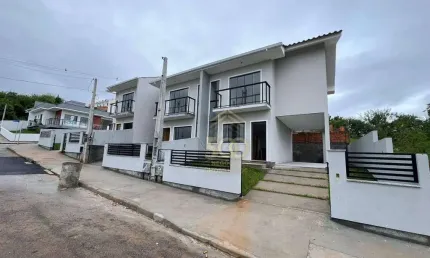 Sobrado com 3 dormitórios com suíte à venda, 95 m² por R$ 490.000 - Potecas - São José/SC