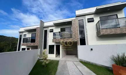 Sobrado com 3 dormitórios à venda, 124 m² por R$ 585.000,00 - Potecas - São José/SC
