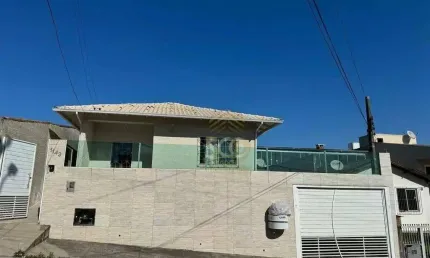 Casa com 3 dormitórios à venda, 112 m² por r$ 700.000,00 - ipiranga - são josé/sc