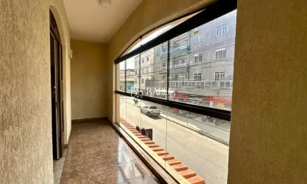 Casa no Progresso 4 Quartos, 2 Suítes, Sala com varanda , 4 Banheiros, 3 Vagas, 308m²!