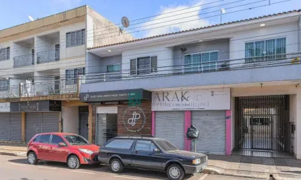 Casa com 4 dormitórios, sendo 01 suíte à venda, 320 m² por R$ 1.500.000 - Jardim Panorama - Sarandi/PR