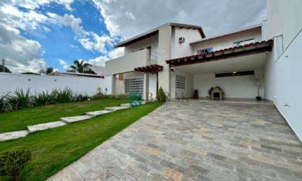 Sobrado com 4 dormitórios à venda, 389 m² por R$ 1.990.000,00 - Zona 05 - Maringá/PR