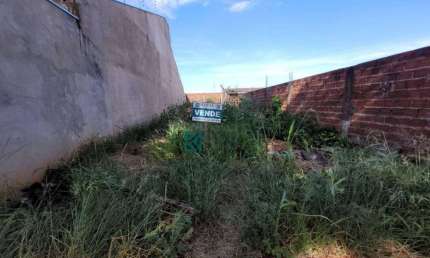 Terreno à venda, 166 m² por R$ 140.000,00 - Jardim Três Lagoas - Maringá/PR