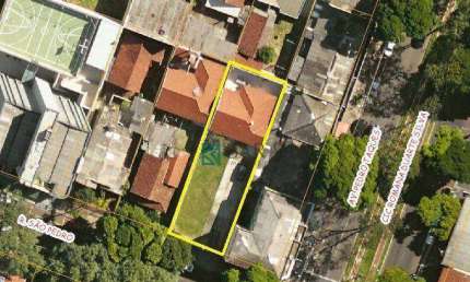 Terreno à venda na Rua São Pedro, Zona 07, Maringá