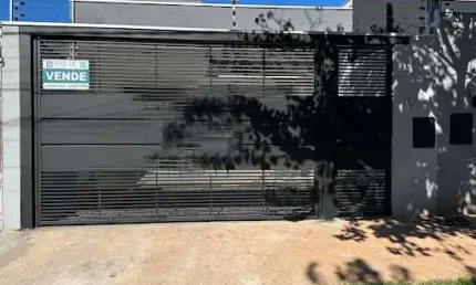 Casa com 3 dormitórios sendo 1 suite à venda, 114 m² por R$ 475.000 - Jardim Dias - Maringá/PR