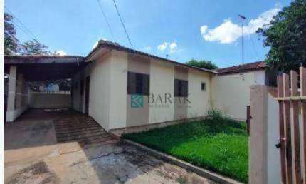 Casa com 3 dormitórios à venda, 115 m² por R$ 350.000,00 - Conjunto Habitacional Requião - Maringá/PR