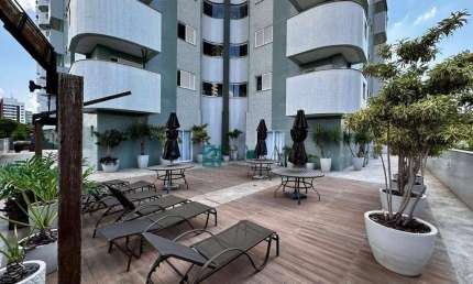 Apartamento com 3 dormitórios à venda, 82 m² por R$ 730.000,00 - Zona 03 - Maringá/PR