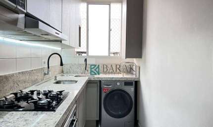 Apartamento com 3 dormitórios à venda, 65 m² por R$ 415.000,00 - Vila Bosque - Maringá/PR