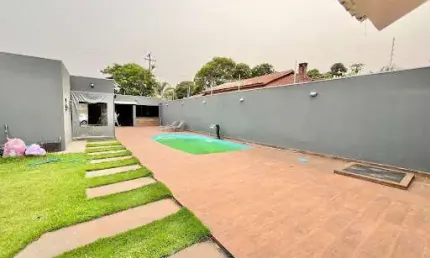 Chácara com 4 dormitórios à venda, 523 m² por R$ 900.000,00 - Jardim Diamante - Maringá/PR