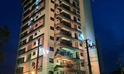 Apartamento com 3 dormitórios à venda, 79 m² por R$ 790.000,00 - Zona 08 - Maringá/PR