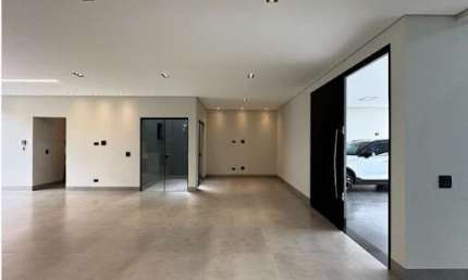 Sobrado com 3 suítes à venda, 222 m² por R$ 1.290.000 - Jardim Espanha - Maringá/PR