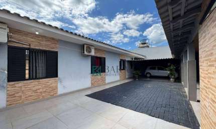 Casa com 3 dormitórios à venda, 160 m² por R$ 615.000,00 - Zona 06 - Maringá/PR