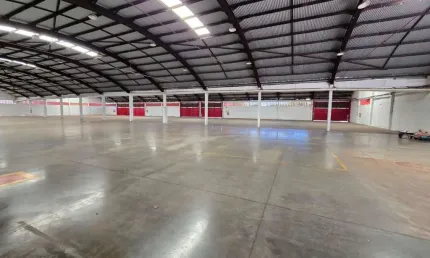 Galpão para alugar, 4000 m² por r$ 98.127,00/mês - parque industrial - maringá/pr