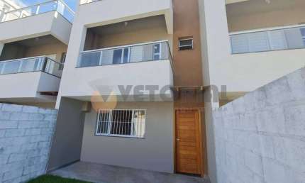 Sobrado com 2 dormitórios à venda, 130 m² por R$ 750.000,00 - Indaiá - Caraguatatuba/SP