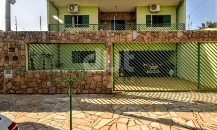 Casa com 2 quartos à venda na Rua Lamartine Ribas Camargo, 378, Parque Jambeiro, Campinas, 249 m2 por R$ 690.000