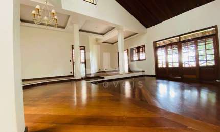 Casa em condomínio fechado com 3 quartos para alugar na Avenida Papa João Paulo I, 872, Bairro das Palmeiras, Campinas, 326 m2 por R$ 8.000