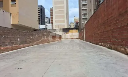 Terreno comercial à venda na Rua Maria Monteiro, 845, Cambuí, Campinas por R$ 7.560.000