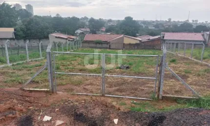 Terreno à venda na Rua Maria Deon Tescari, C, Parque dos Pomares, Campinas por R$ 330.000