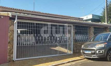 Casa com 3 quartos à venda na Rua José Pedro de Freitas, 101, Jardim García, Campinas, 230 m2 por R$ 800.000
