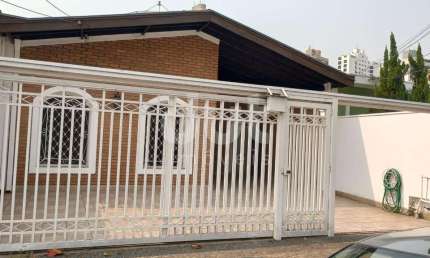 Casa com 3 quartos para alugar na Rua Álvaro Muller, 870, Vila Itapura, Campinas, 250 m2 por R$ 4.500