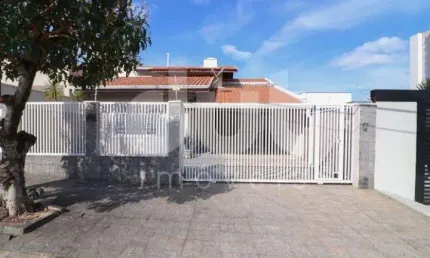 Casa com 3 quartos à venda na rua angelo mamprin, 133, jardim novo horizonte, valinhos, 217 m2 por r$ 1.230.000