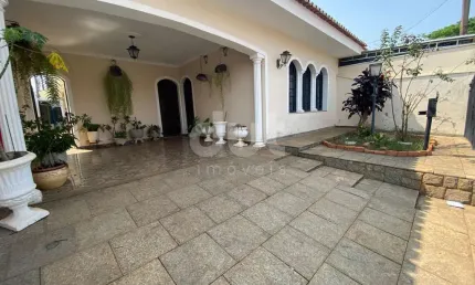 Casa com 3 quartos à venda na Rua Latino Coelho, 1692, Parque Taquaral, Campinas, 195 m2 por R$ 960.000