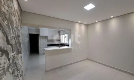 Casa com 3 quartos à venda na Rua Santina Verghetti Vansan, 213, João Aranha, Paulínia, 60 m2 por R$ 335.000