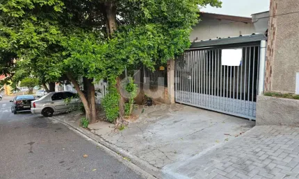 Casa com 4 quartos à venda na São Benedito, 29, Jardim Santa Lúcia, Campinas, 136 m2 por R$ 360.000