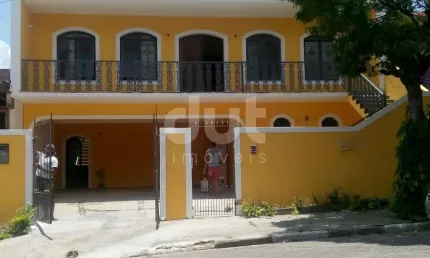 Casa com 3 quartos à venda na Alameda Carlos de Carvalho Vieira Braga, 119, Chácaras Alpina, Valinhos, 375 m2 por R$ 890.000