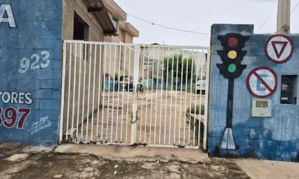 Terreno à venda na Rua Santa Cruz das Palmeiras, 923, Jardim Nova Europa, Campinas por R$ 395.000