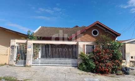 Casa com 3 quartos para alugar na Rua Francisco de Campos Abreu, 1720, Vila Georgina, Campinas, 180 m2 por R$ 4.000
