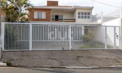 Casa comercial para alugar na Avenida Imperatriz Dona Teresa Cristina, 801, Jardim Guarani, Campinas por R$ 5.999