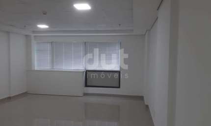 Sala comercial para alugar na Rua Barata Ribeiro, 430, Vila Itapura, Campinas, 41 m2 por R$ 2.000