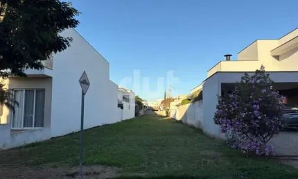 Terreno em condomínio fechado à venda na Avenida Doutor João Caio Silva, 920, Reserva Real, Paulínia por R$ 600.000