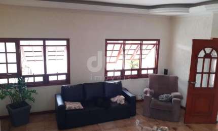 Casa com 3 quartos à venda na Rua Jaçanã, 403, Vila Aeroporto, Campinas, 227 m2 por R$ 650.000