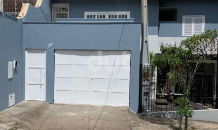 Casa com 3 quartos para alugar na Rua Piza e Almeida, 581, Centro, Itatiba, 138 m2 por R$ 2.500