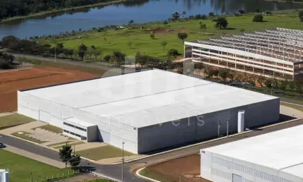 Barracão / Galpão / Depósito para alugar na SP 340 Pista Norte, 145, Distrito Industrial, Santo Antônio de Posse, 9988 m2 por R$ 139.833
