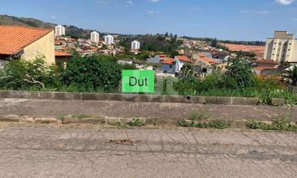Terreno à venda na Rua Francisco Berto, 181, Nova Itatiba, Itatiba por R$ 159.000