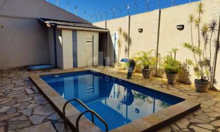 Casa com 3 quartos à venda na Rua Itatiba, 1780, Jardim Novo Campos Elíseos, Campinas, 225 m2 por R$ 799.900