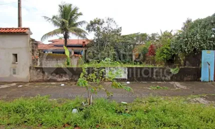TERRENO à venda em Peruíbe, no bairro Maria H Novaes