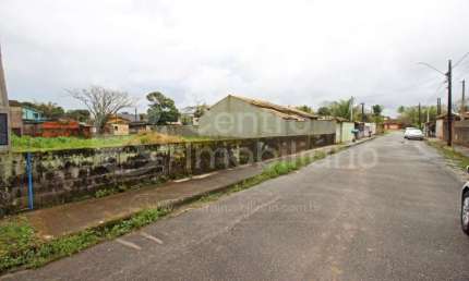 TERRENO à venda em Peruíbe, no bairro Belmira Novaes