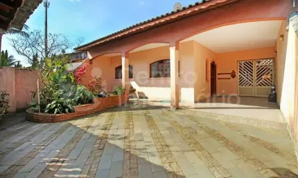CASA à venda com 3 quartos em Peruíbe, no bairro Balneário Casa Blanca