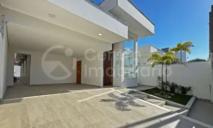 CASA à venda com piscina e 3 quartos em Peruíbe, no bairro Jardim Icaraiba